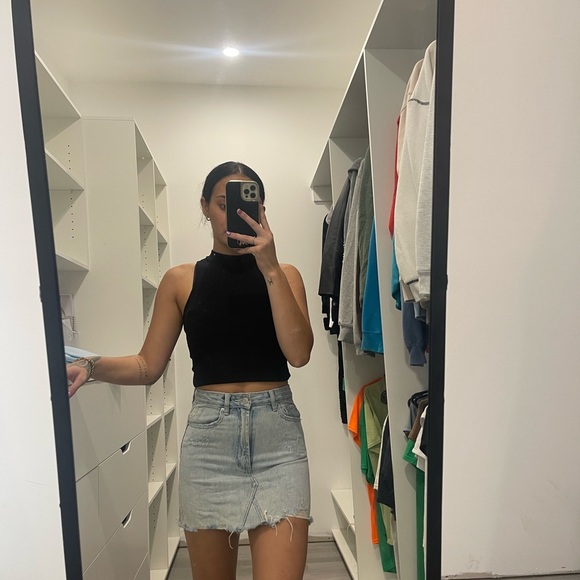 Glassons denim skirt - Picture 3 of 4